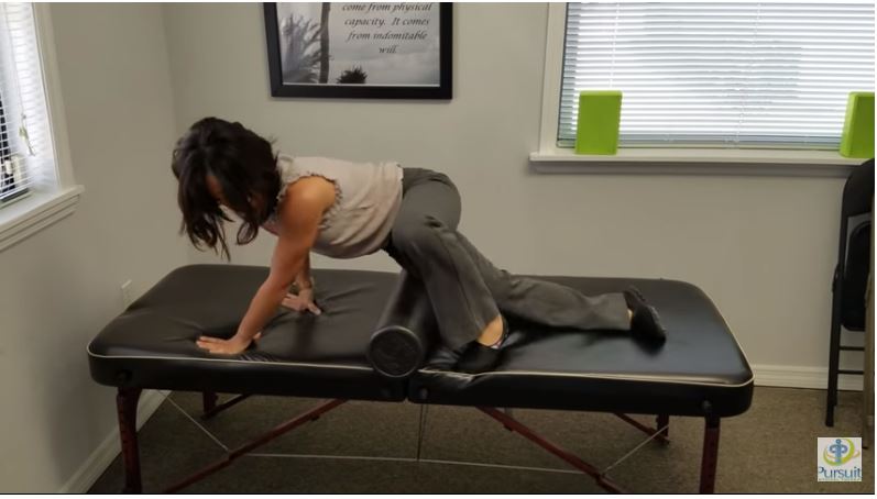 2 Ways to Treat IT Band Syndrome and lateral hip pain at home